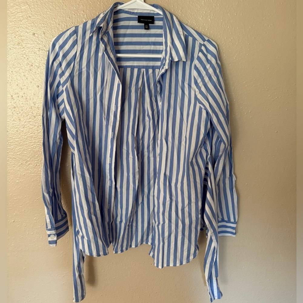 Who What Wear Men's Casual Blue and White Striped Shirt